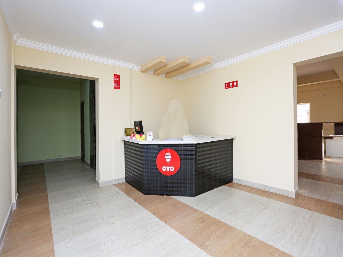 Oyo 11343 Hotel Sai International 부바네스 외부 사진