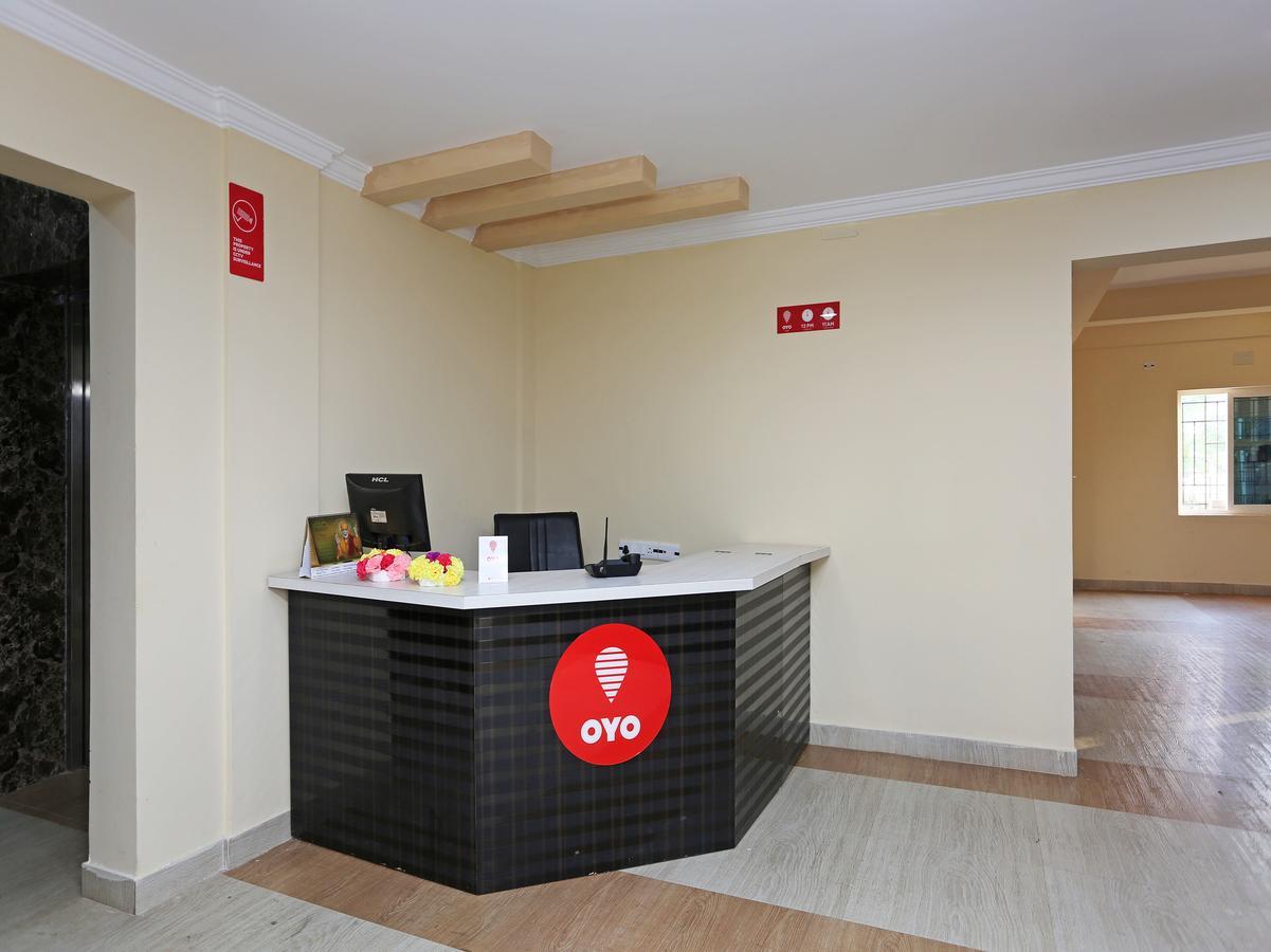 Oyo 11343 Hotel Sai International 부바네스 외부 사진
