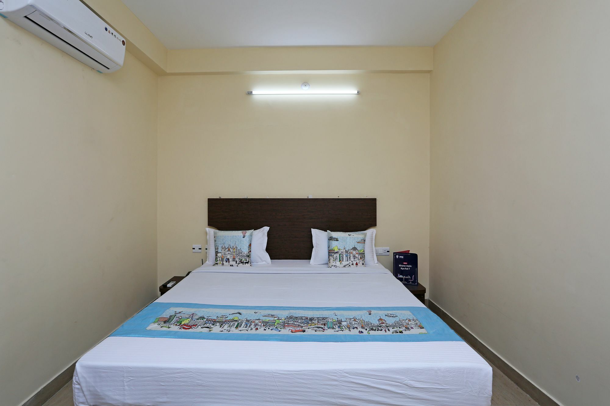 Oyo 11343 Hotel Sai International 부바네스 외부 사진
