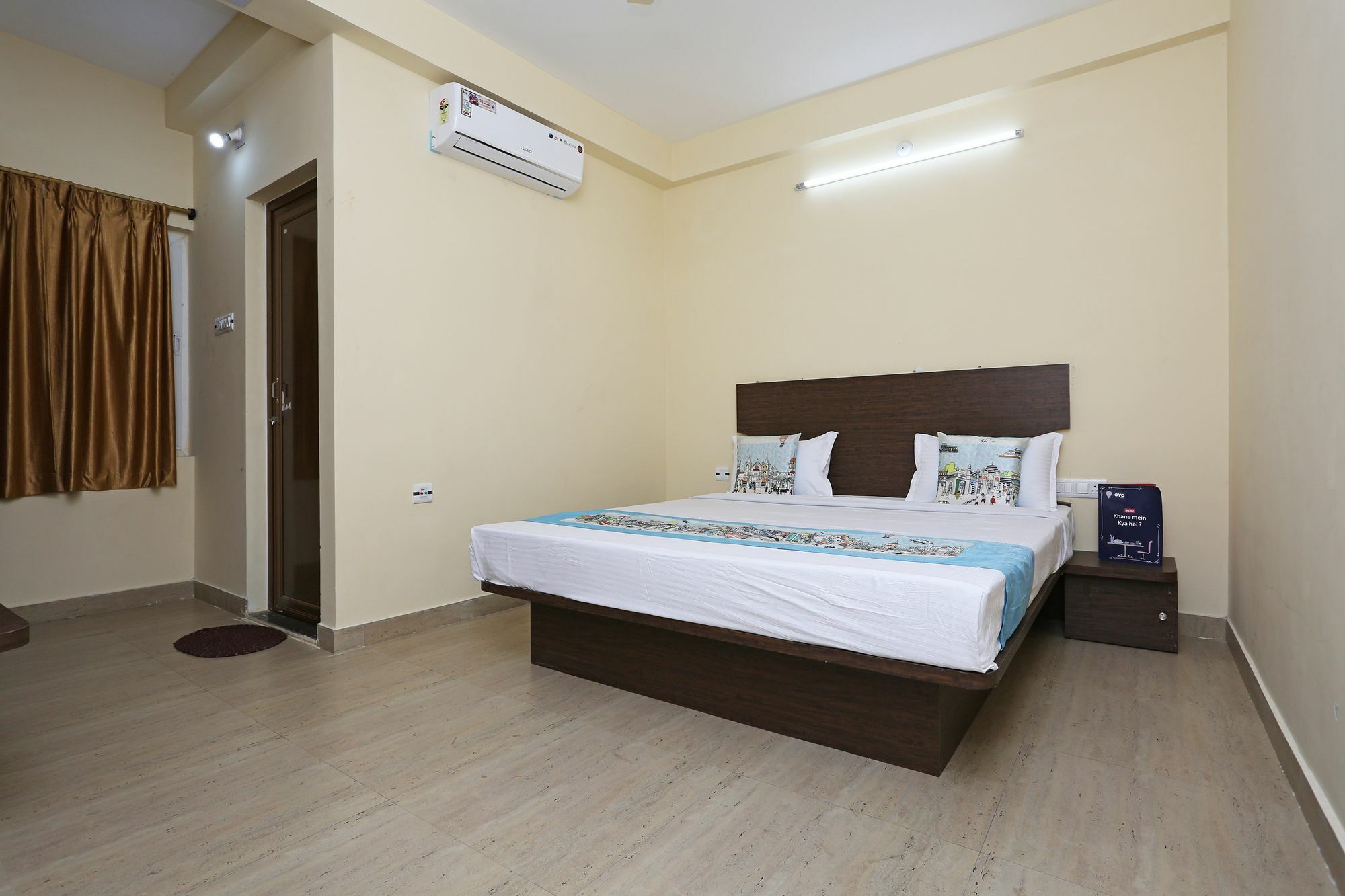 Oyo 11343 Hotel Sai International 부바네스 외부 사진